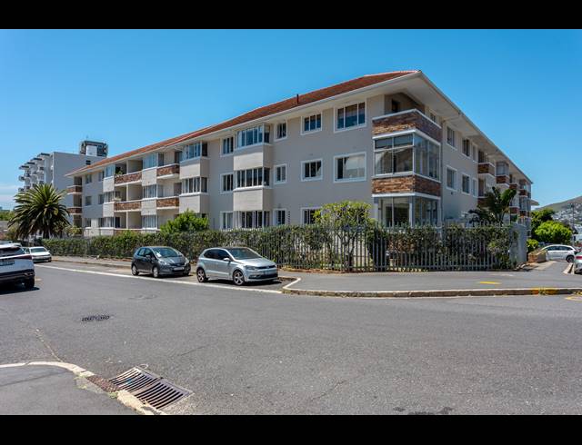 2 BEDROOM APARTMENT SOLD IN TAMBOERSKLOOF